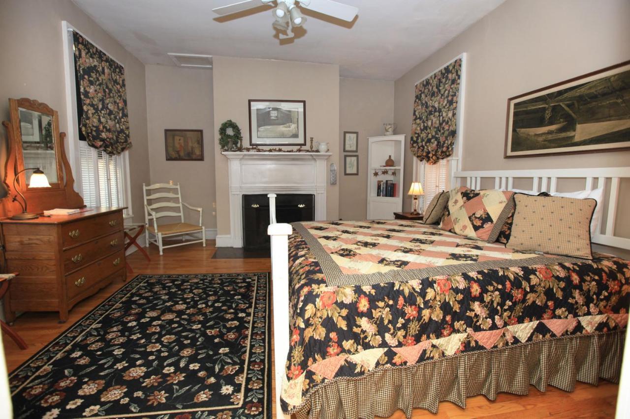 The Lafayette Inn & Restaurant Stanardsville Номер фото