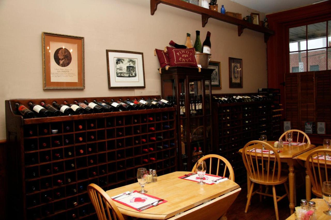 The Lafayette Inn & Restaurant Stanardsville Экстерьер фото
