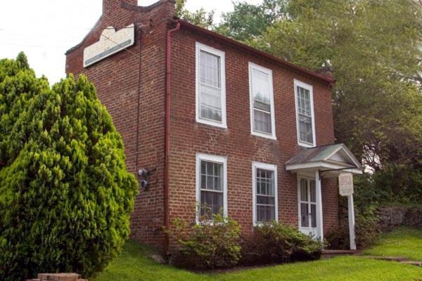 The Lafayette Inn & Restaurant Stanardsville Экстерьер фото